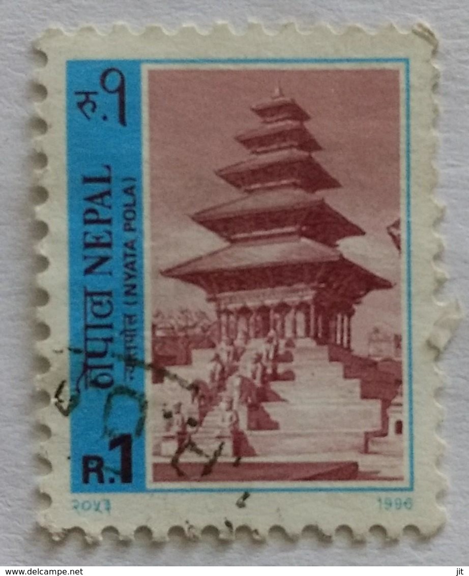 134. NEPAL 1996 USED STAMP NAYATAPOLA (5 STORIED HINDU TEMPLE) - Nepal