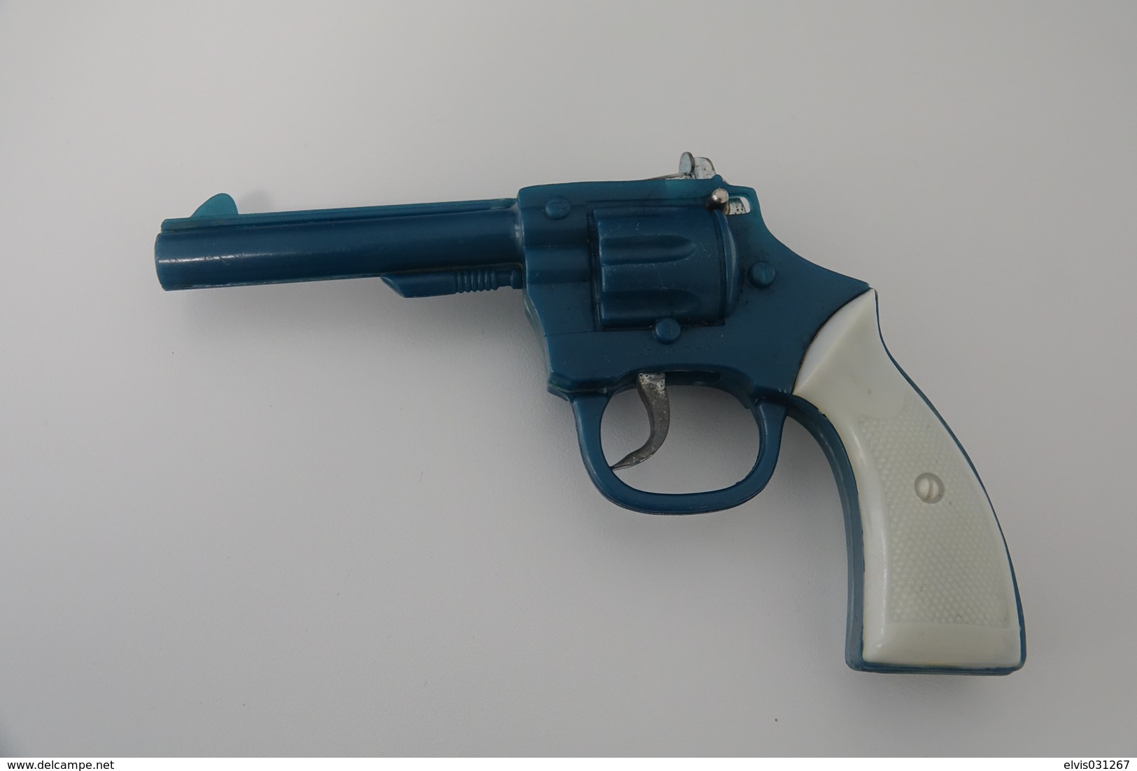 Vintage TOY GUN :  BLUE PLASTIC REVOLVER - L=23.0cm - 19**'s - Keywords : Cap - Cork Gun - Rifle - Pistol - Tin - Decotatieve Wapens