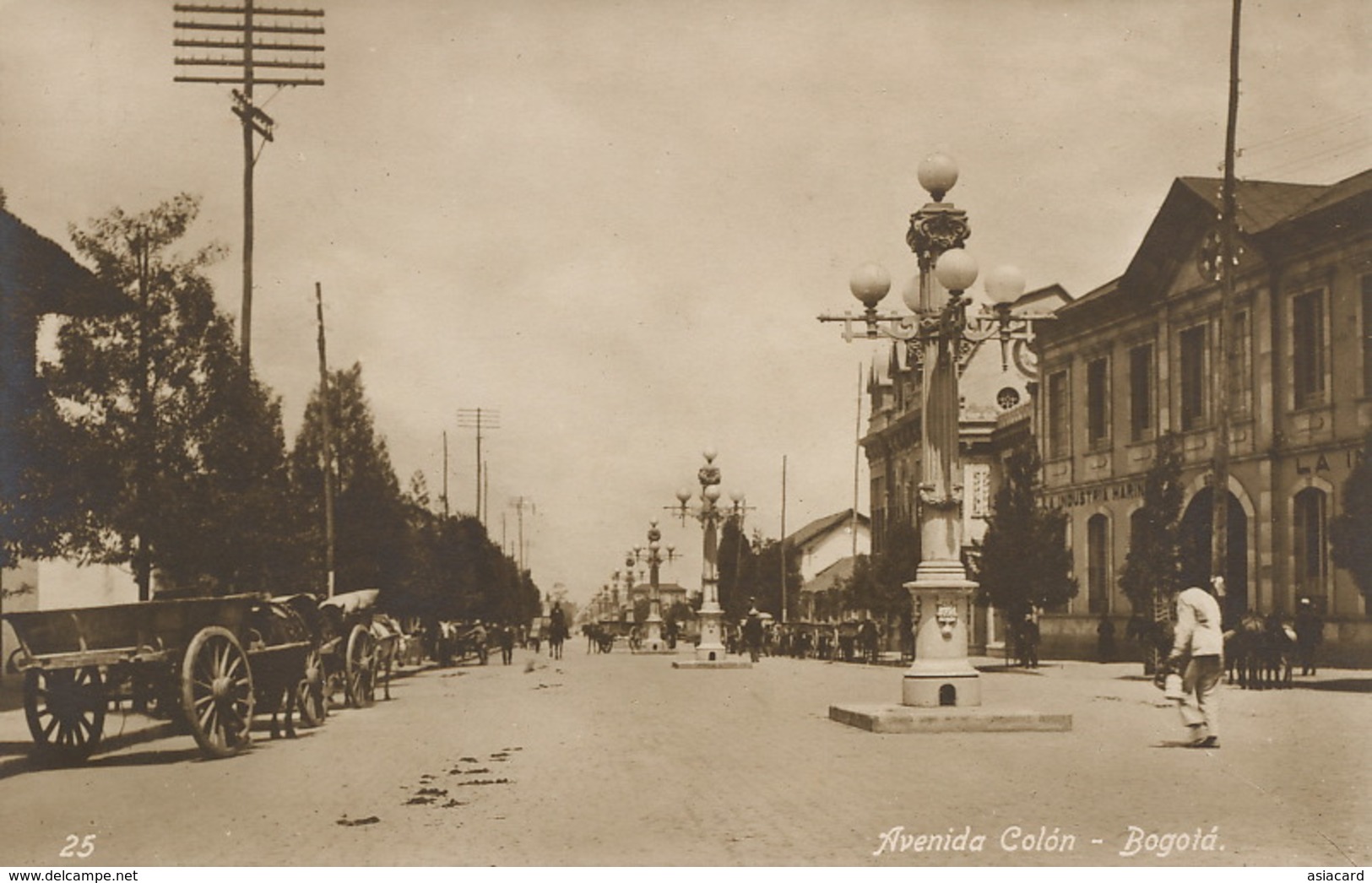 Real Photo Bogota Avenida Cristobal Colon . Edicion Manrique - Colombie