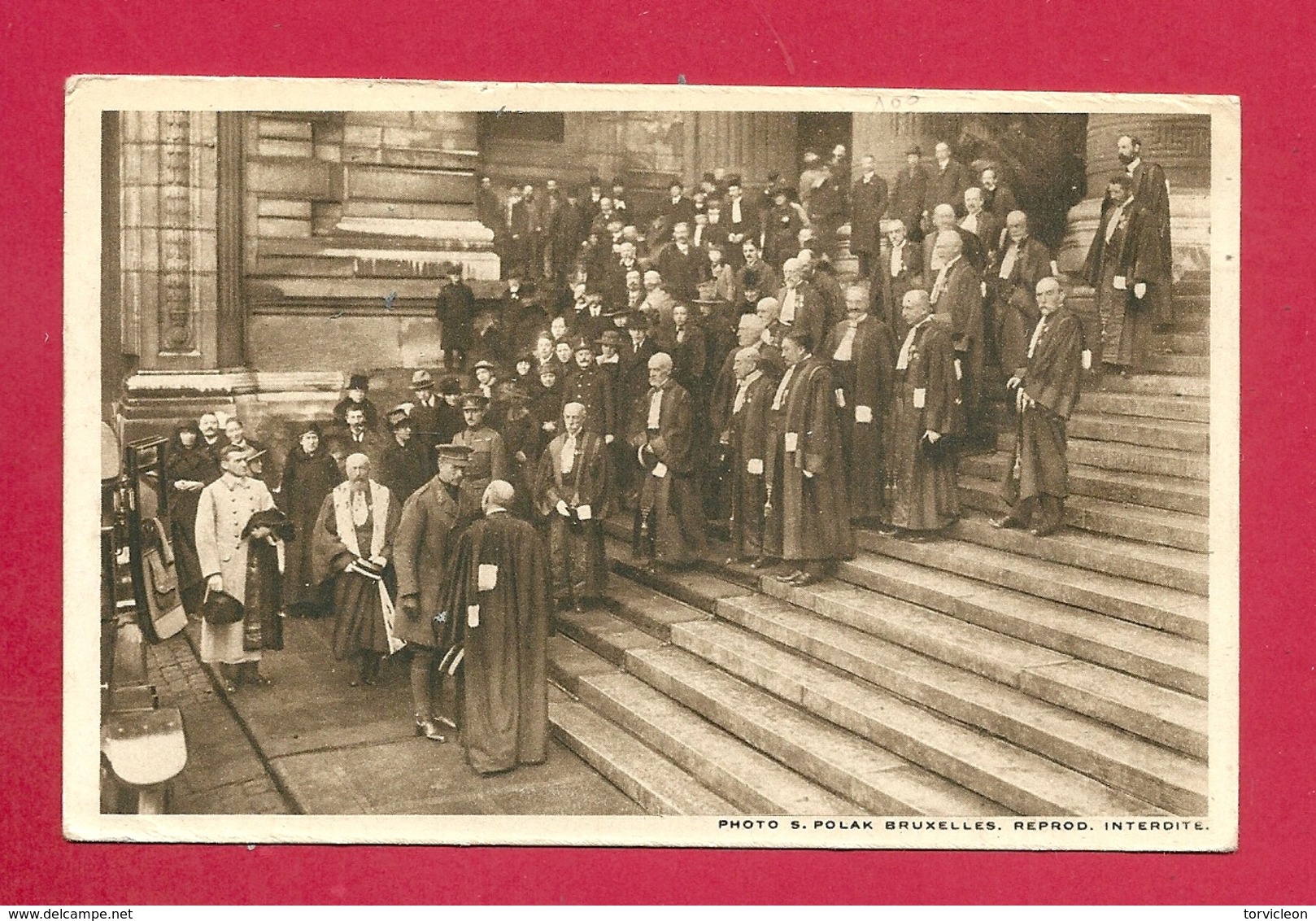 C.P. Bruxelles =  25.11.1918 : Le  ROI  Et La Haute Magistrature Au Palais De Justice. Le Droit  Reprend, Ses Droits - Cafés, Hôtels, Restaurants