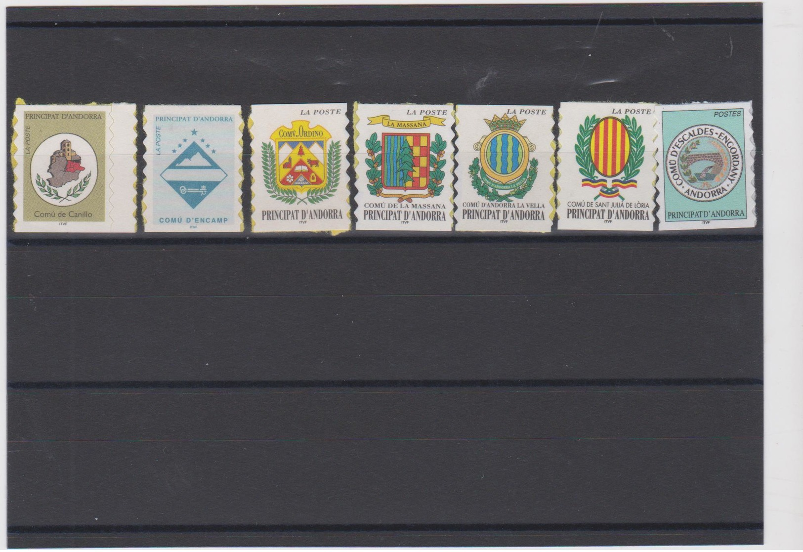 ANDORRE FRANCAIS 7 T Emis Uniquement En Carnets Xx N°YT 478 - 485 - 502 - 512 - 528 - 542 - 575 - Blasons Des Communes - Unused Stamps