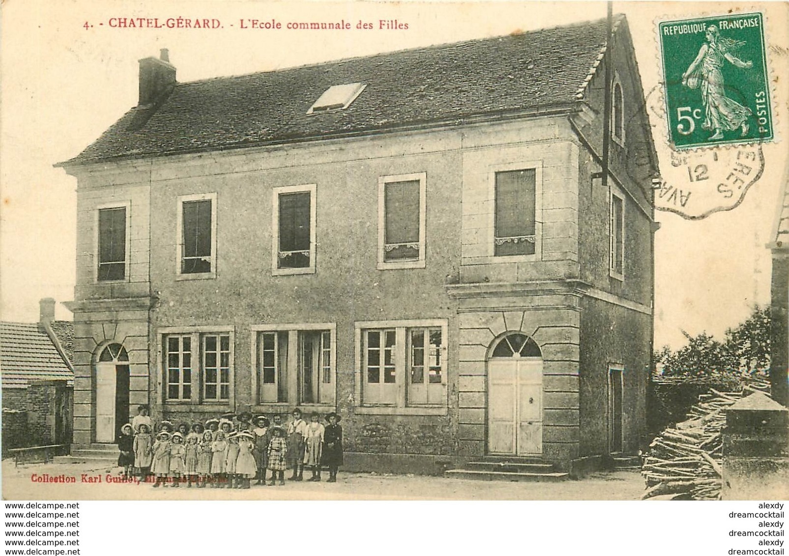 89 CHATEL-GERARD. Ecole Communale De Filles 1912 - Autres & Non Classés