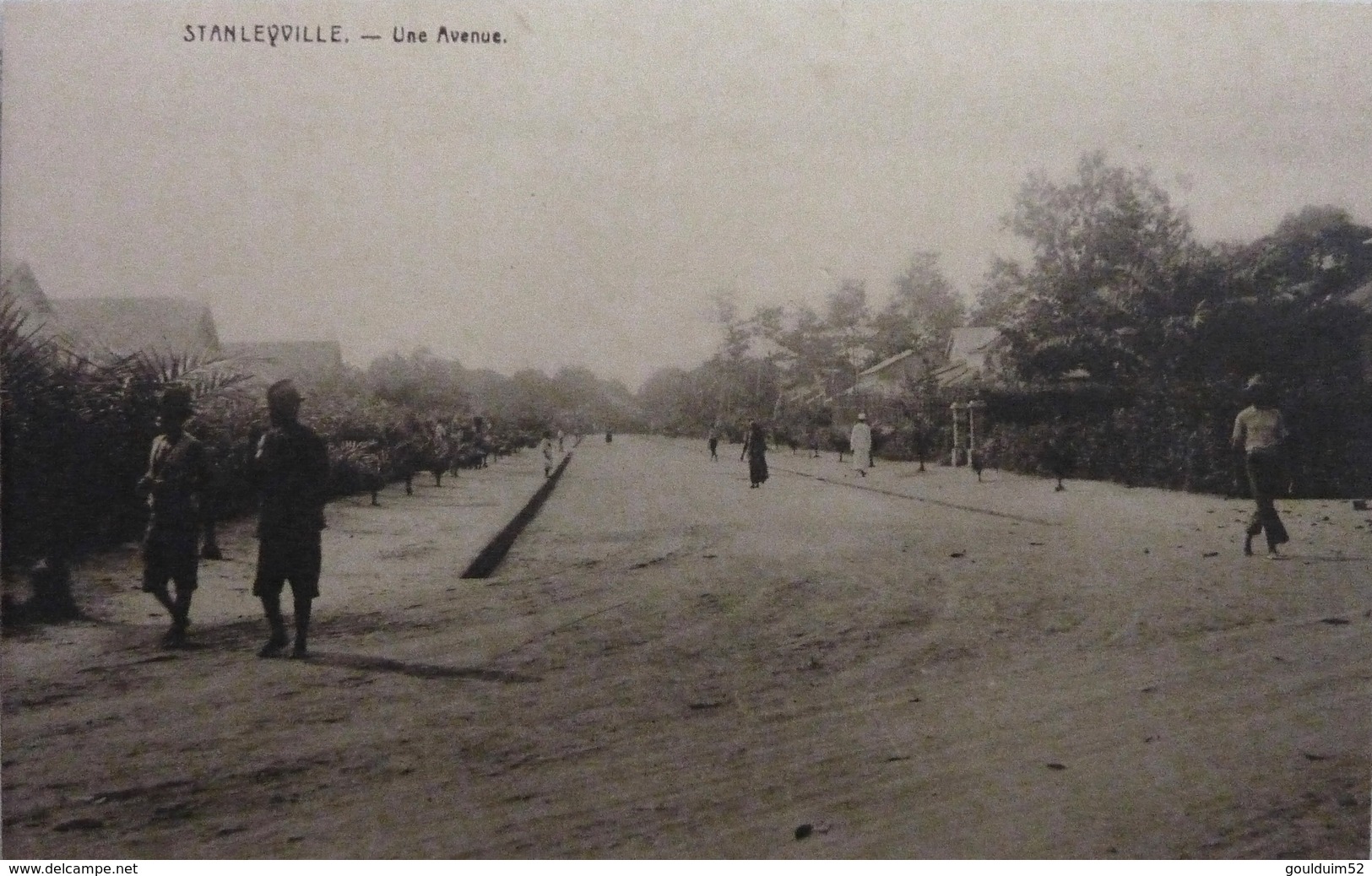 Stanleyville : Une Avenue - Congo Belge