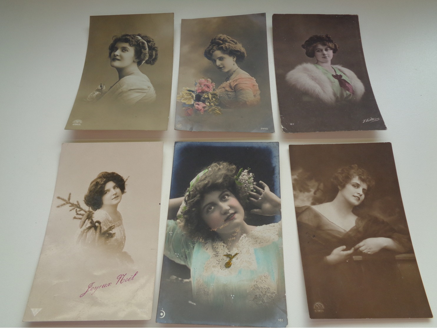 Beau lot de 60 cartes postales de fantaisie femmes femme   Mooi lot van 60 postkaarten fantasie vrouwen vrouw - 60 scans