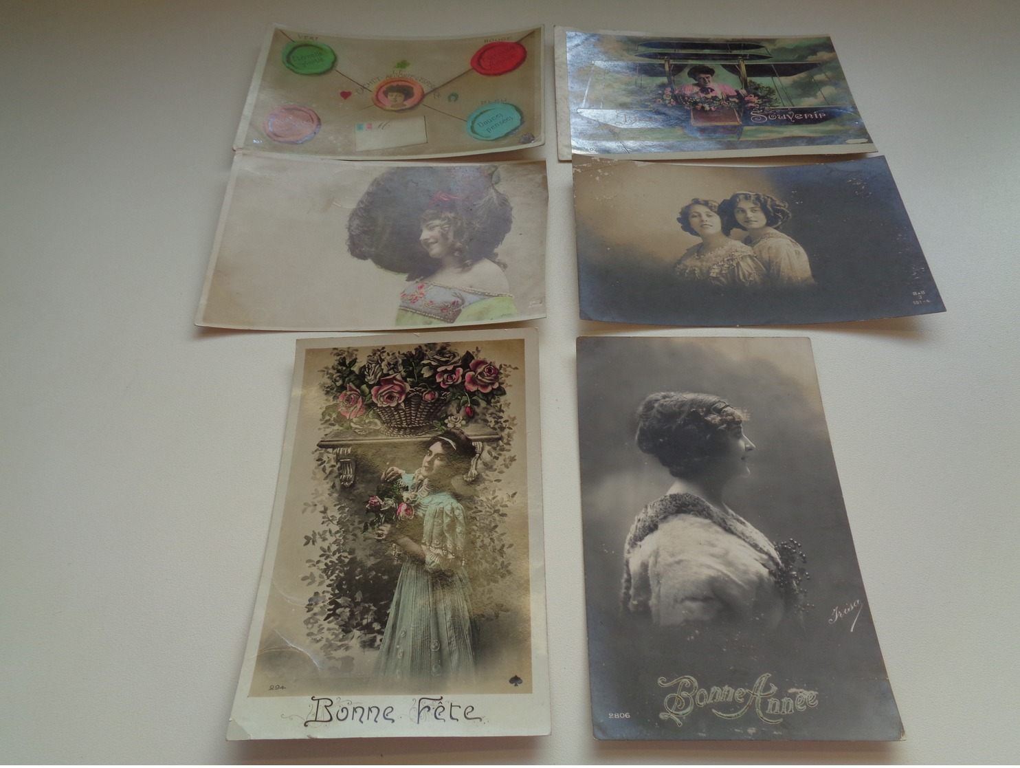 Beau lot de 60 cartes postales de fantaisie femmes femme   Mooi lot van 60 postkaarten fantasie vrouwen vrouw - 60 scans