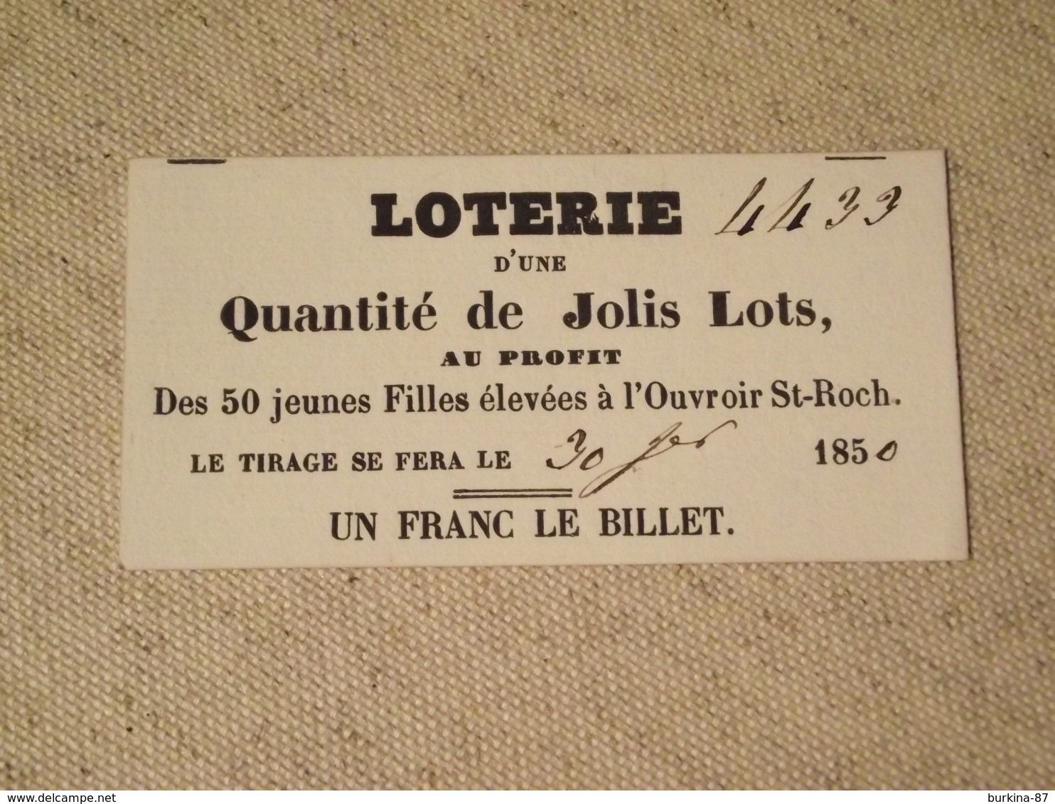 Billet Loterie, Au Profit De 50 Jeunes Filles élevées à LOUVROIR St ROCH, 1850 - Billets De Loterie