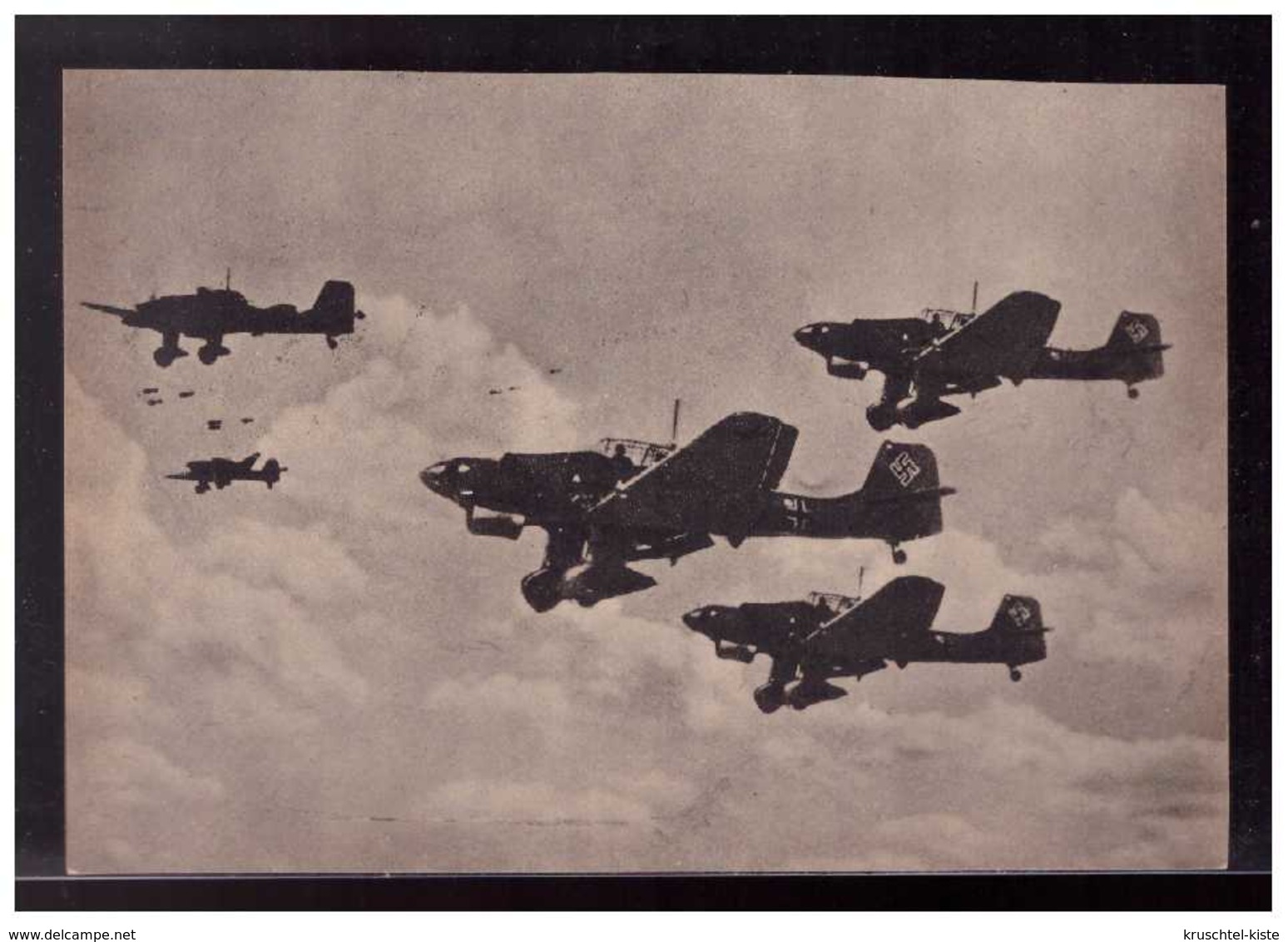 DT- Reich (008904) Propagandakarte Stukas Ju87 Beim Angriffsflug Gegen Feindliche Stützpunkte, Ungebraucht - Storia Postale