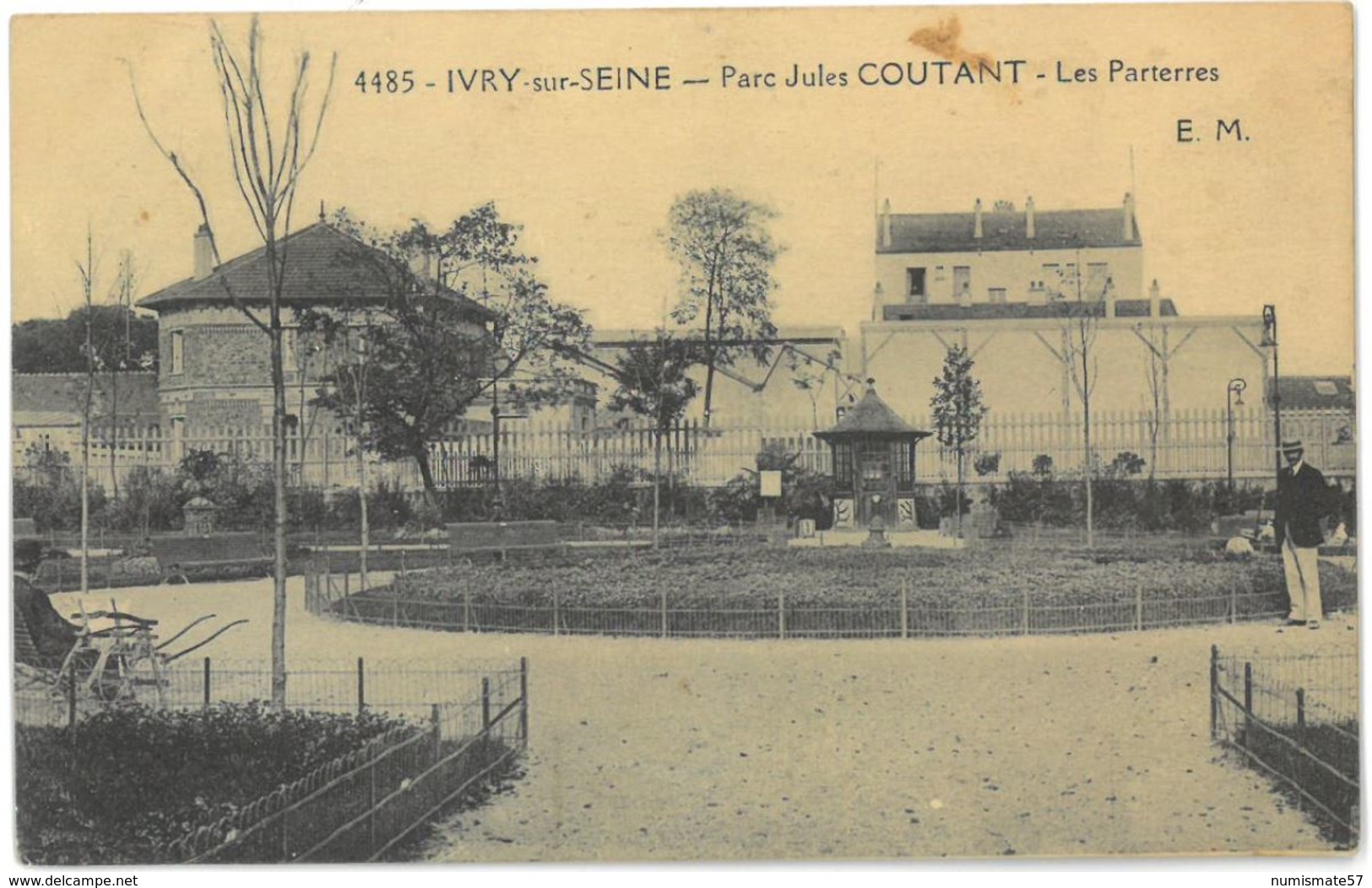 CPA IVRY SUR SEINE - Parc Jules Coutant - Les Parterres - Ed. E.Malcuit N°4485 - Ivry Sur Seine