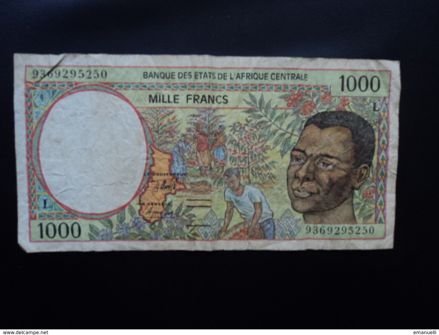 ÉTATS D'AFRIQUE CENTRALE * : 1000 FRANCS    (19)93   P 402LA     TTB - Centraal-Afrikaanse Staten