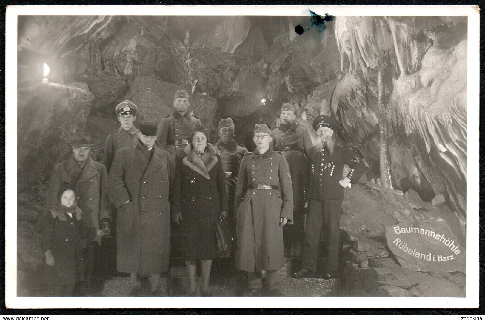 B2565 - Alte Foto 2. WK - WW - Uniform Abzeichen - Grotta Grotte Baumannhöhle Höhle Rübeland - Fotografie