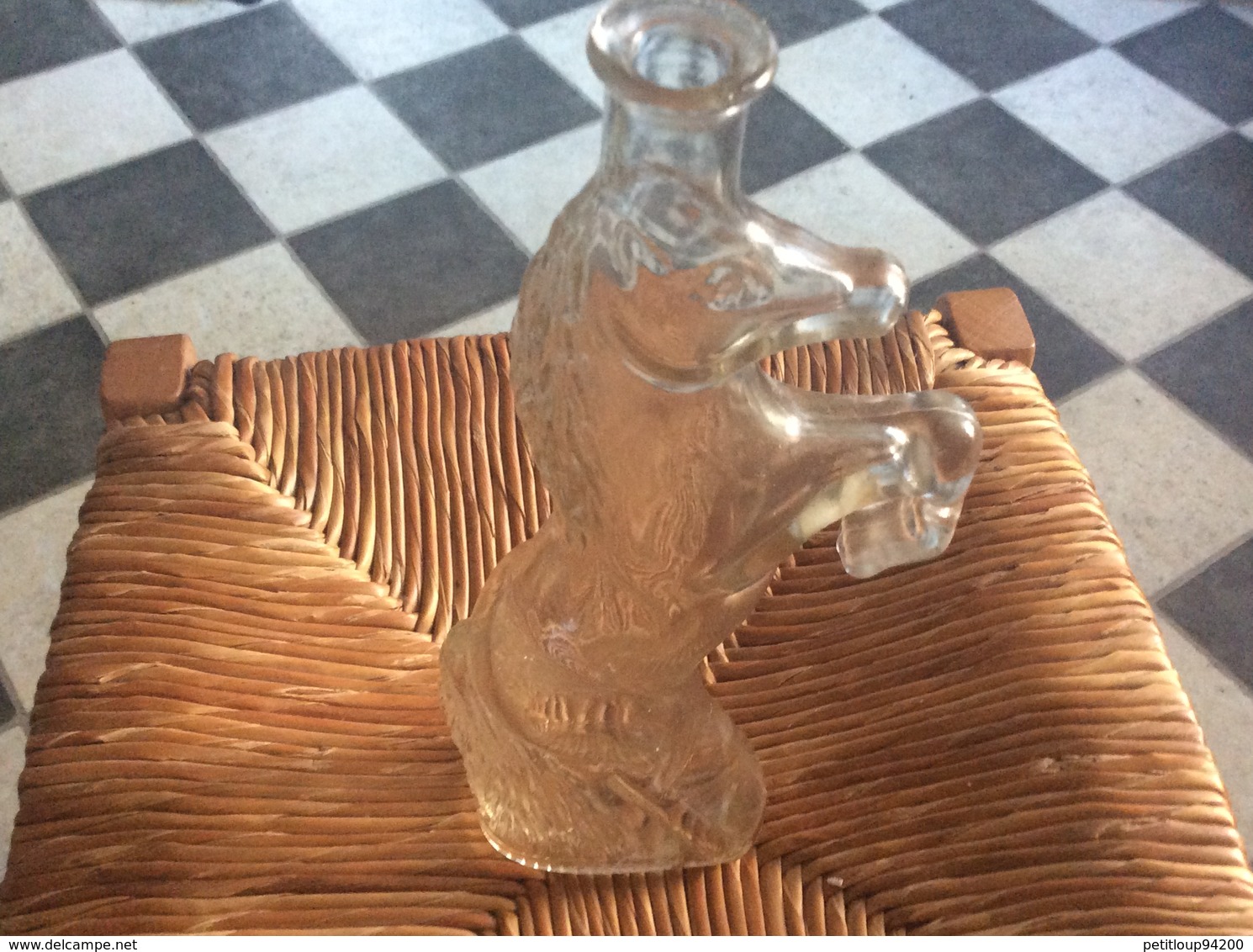 ANCIENNE BOUTEILLE EN VERRE  *Cheval Cabre  ALCOOL  Marque Kefla - Spirituosen