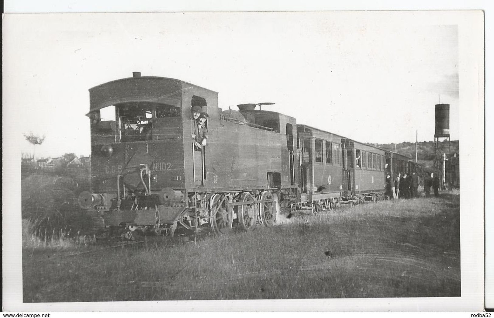 Photo - CGB Chemin De Fer De Grande Banlieue - Ligne Saint Germain En Laye Les Mureaux Voie Normale - à Equevilly - Trains