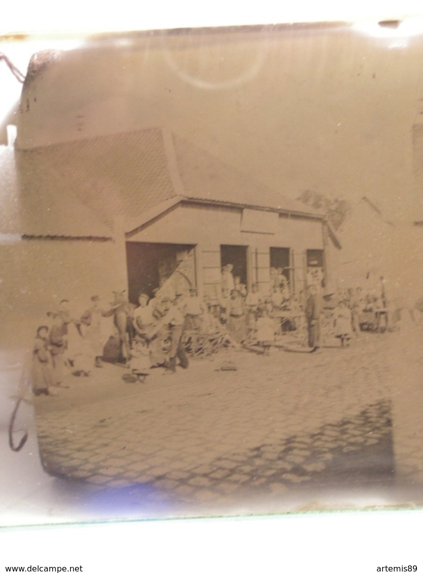 GRANDE PLAQUE PHOTO STEREO AMIENS BEAUVAIS FORGERON FABRIQUANT MACHINES AGRICOLES  MARECHAL FERRANT HENRY FRERES 803 - Photos Stéréoscopiques