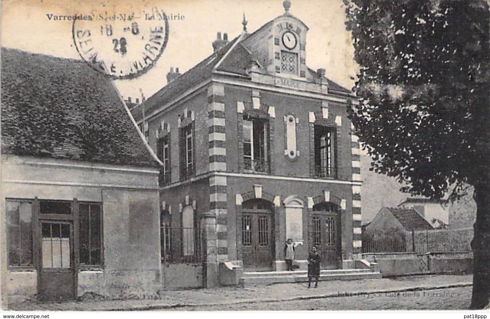 77 - VARREDDES : La Mairie - CPA Village ( 2.000 Habitants) - Seine Et Marne - Autres & Non Classés