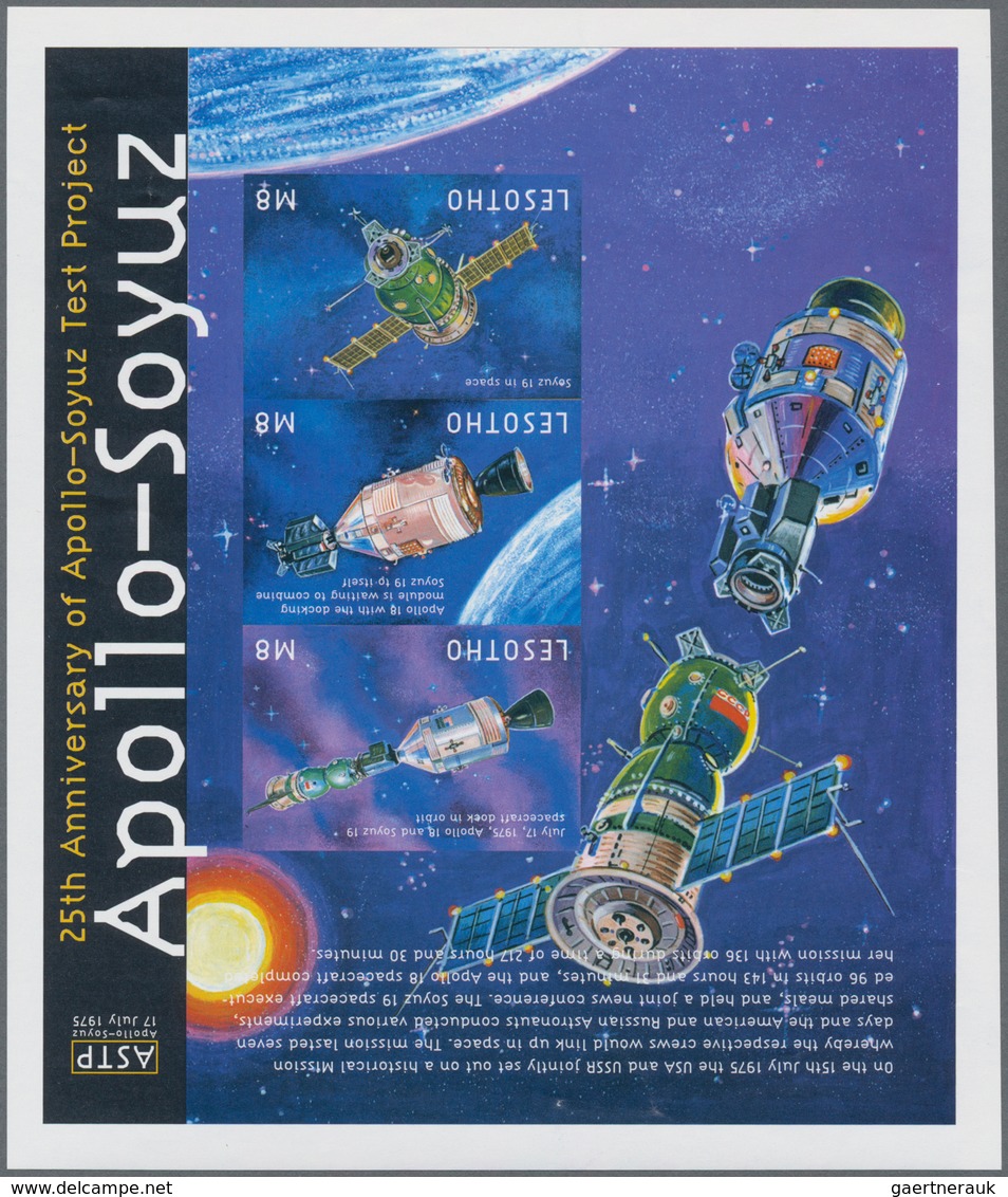 Thematik: Raumfahrt / Astronautics: 2000, LESOTHO: 25th Anniversary Of Apollo-Soyuz Test Project Com - Other & Unclassified
