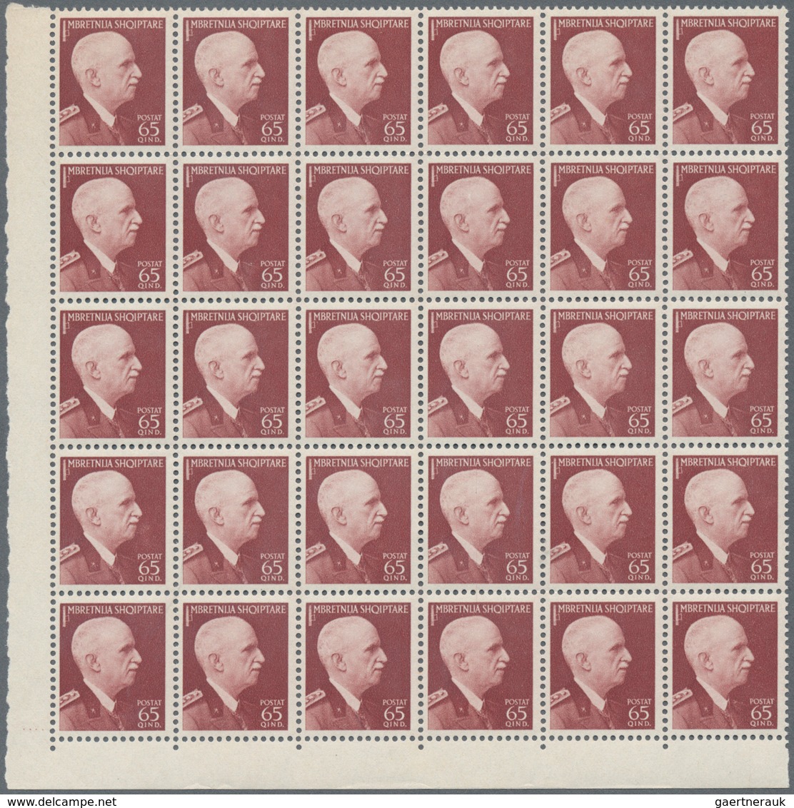 Albanien: 1939, Definitive Stamp 'Victor Emanuel III. 65q. Carmine-brown Block Of 30 From Lower Left - Albania