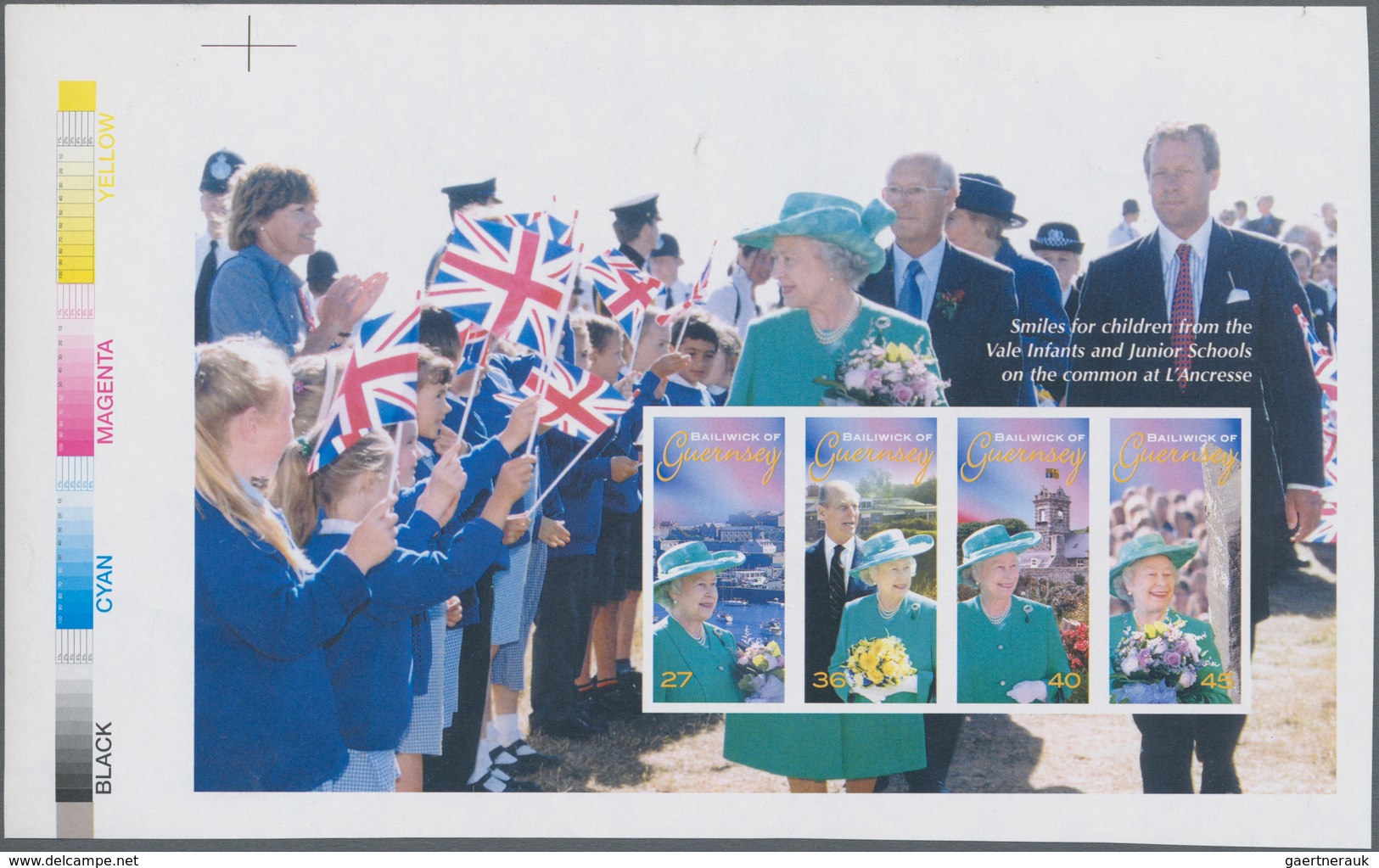 Großbritannien - Guernsey - Zusammendrucke: 2002, 50th Anniversary Of Accession Of QEII Complete Set - Guernsey