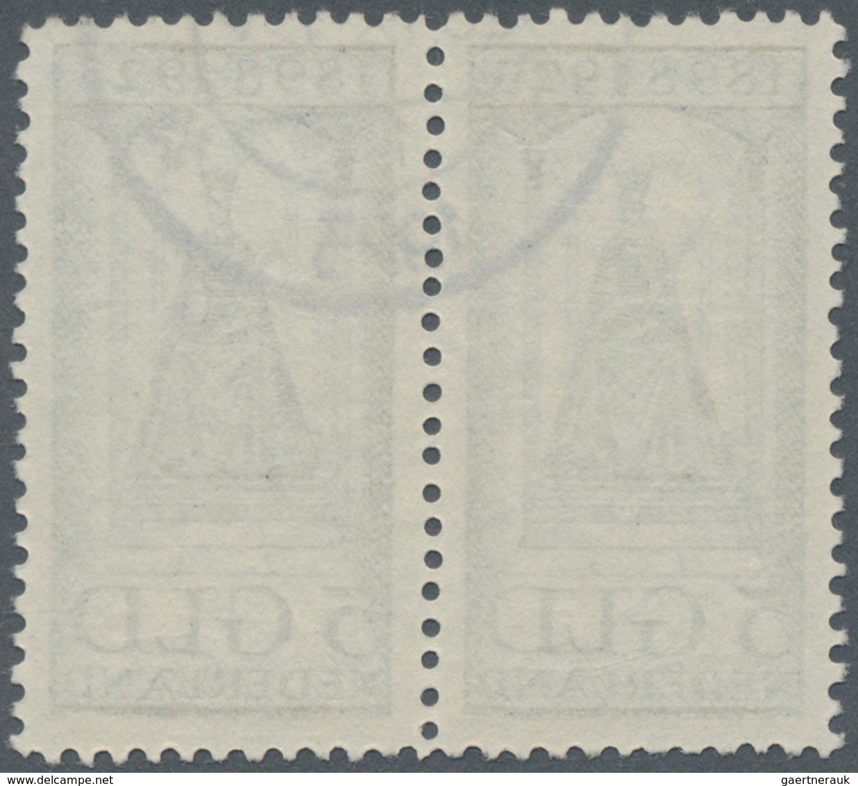 Niederlande: 1923, 25th Anniversary, 5gld. Bue, Horizontal Pair, Fresh Colour And Well Perforated, N - Briefe U. Dokumente