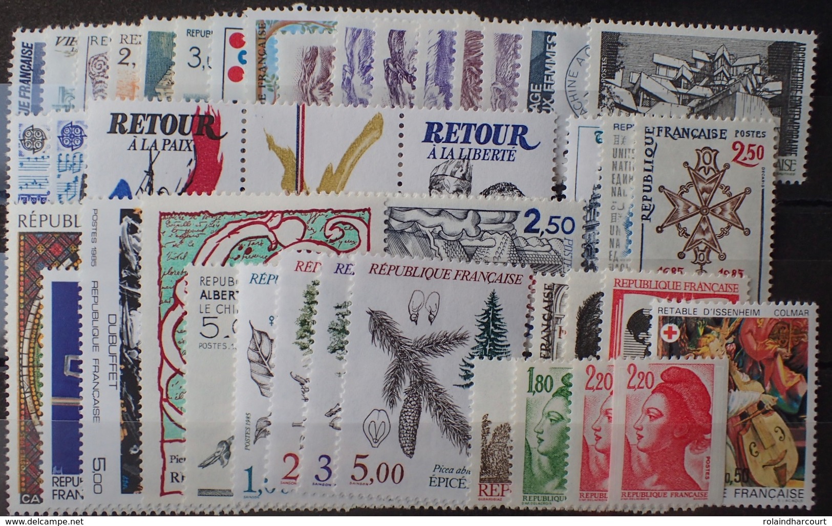 DF40266/1145 - ANNEE 1985 COMPLETE N°2347 à 2392 Sauf N°2377 Et 2378 (44 Timbres Neufs**) - Cote : 65,90 € - 1980-1989