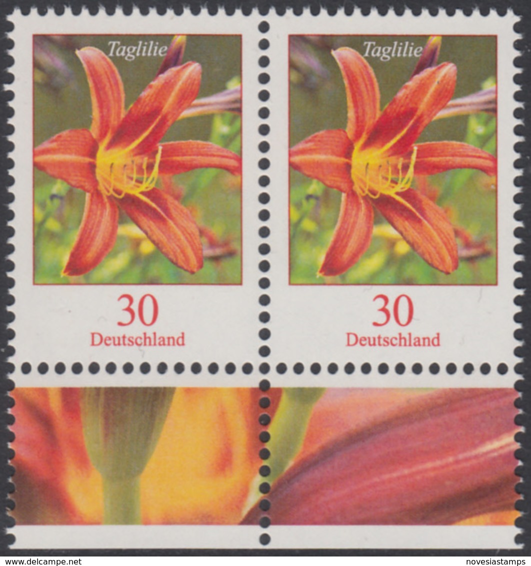 !a! GERMANY 2020 Mi. 3509 MNH Horiz. PAIR W/ Bottom Margins (a) - Flowers: Daylily - Neufs