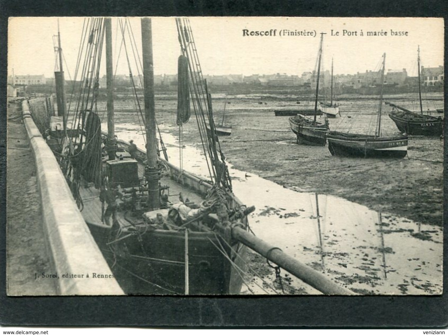 CPA - ROSCOFF - Le Port à Marée Basse - Bateau De Pêche, Animé - Roscoff