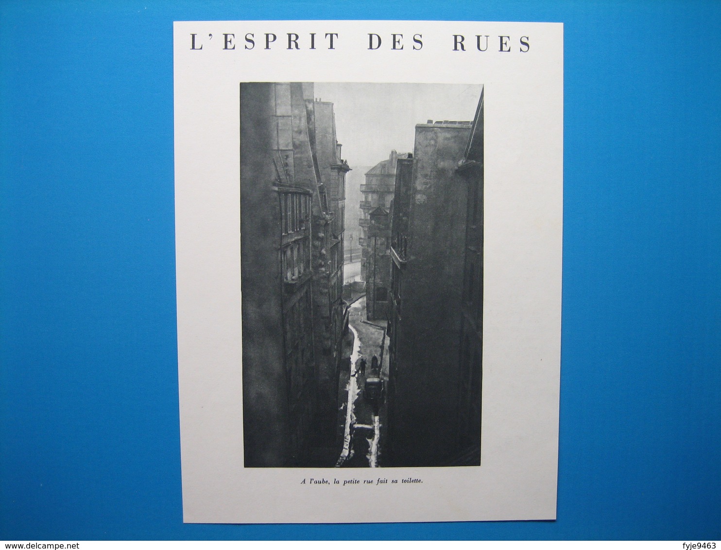 (1951) PARIS - L'Esprit Des Rues : A L'aube, La Petite Rue Fait Sa Toilette -- Notre-Dame De Ménilmontant Sous La Neige - Unclassified