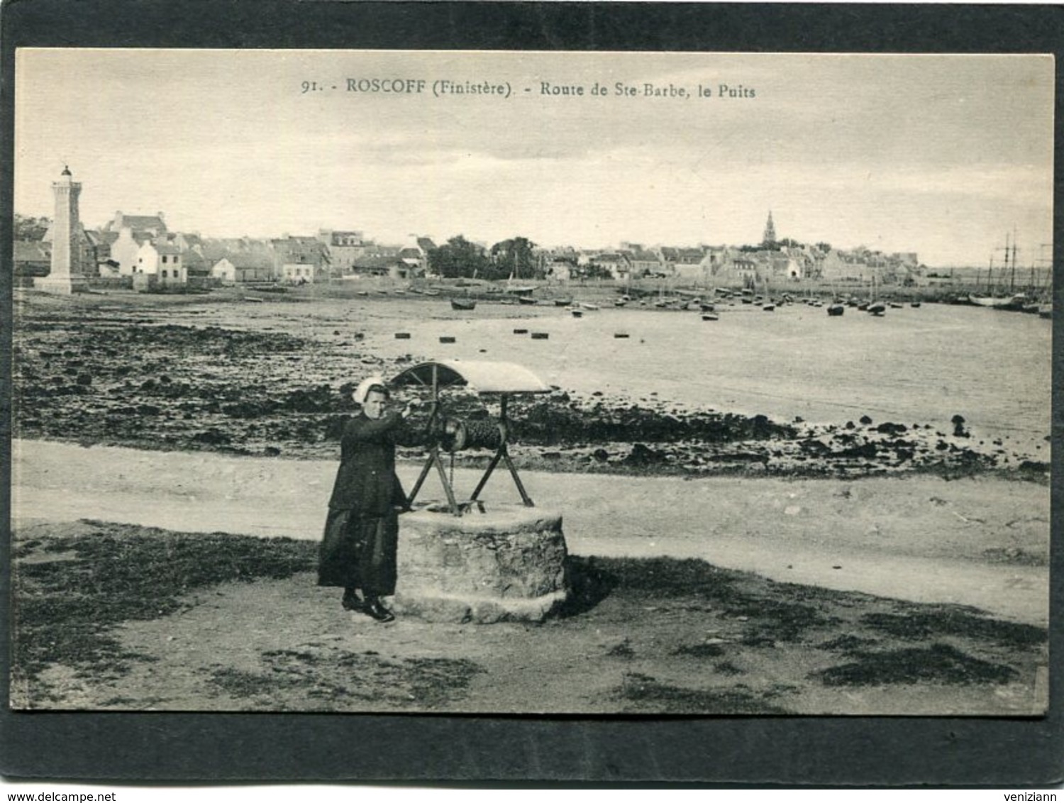 CPA - ROSCOFF - Route De Sainte Barbe - Le Puits, Animé - Roscoff