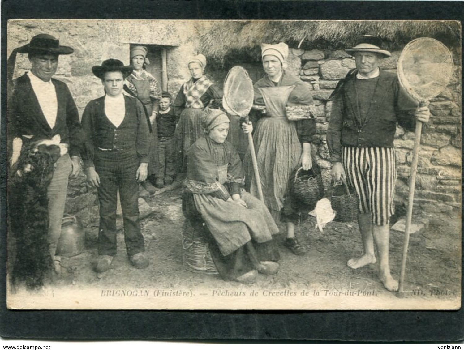 CPA - BRIGNOGAN - Pêcheurs De Crevettes De La Tour Du Pont, Très Animé - Brignogan-Plage