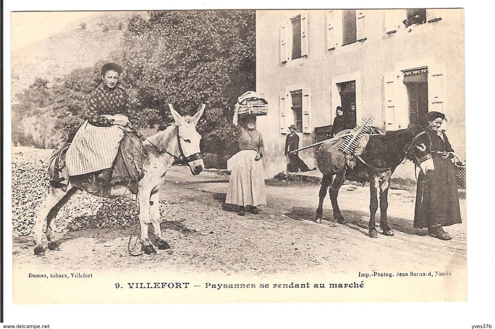 VILLEFORT - Paysannes Se Rendant Au Marché - Villefort