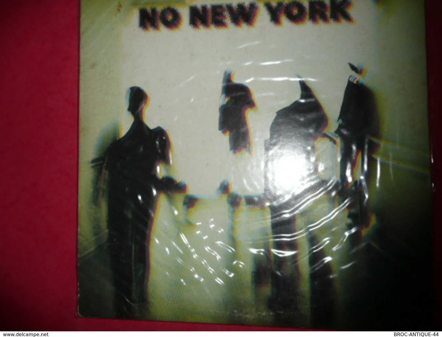 LP33 N°1468 - NO NEW YORK - COMPILATION 16 TITRES ELECTRO ROCK NO WAVE - JAMES CHANCE & Co EN PHOTOS ARRIERE POCHETTE - New Age