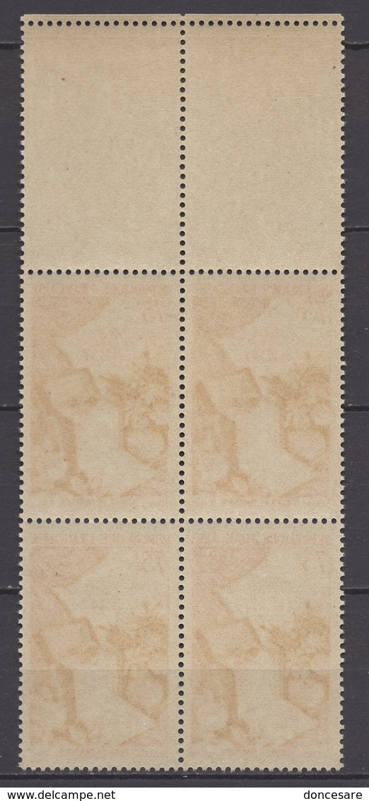 FRANCE 1954 - BLOC DE 4 TP  Y.T. N° 974 - NEUFS** - Unused Stamps
