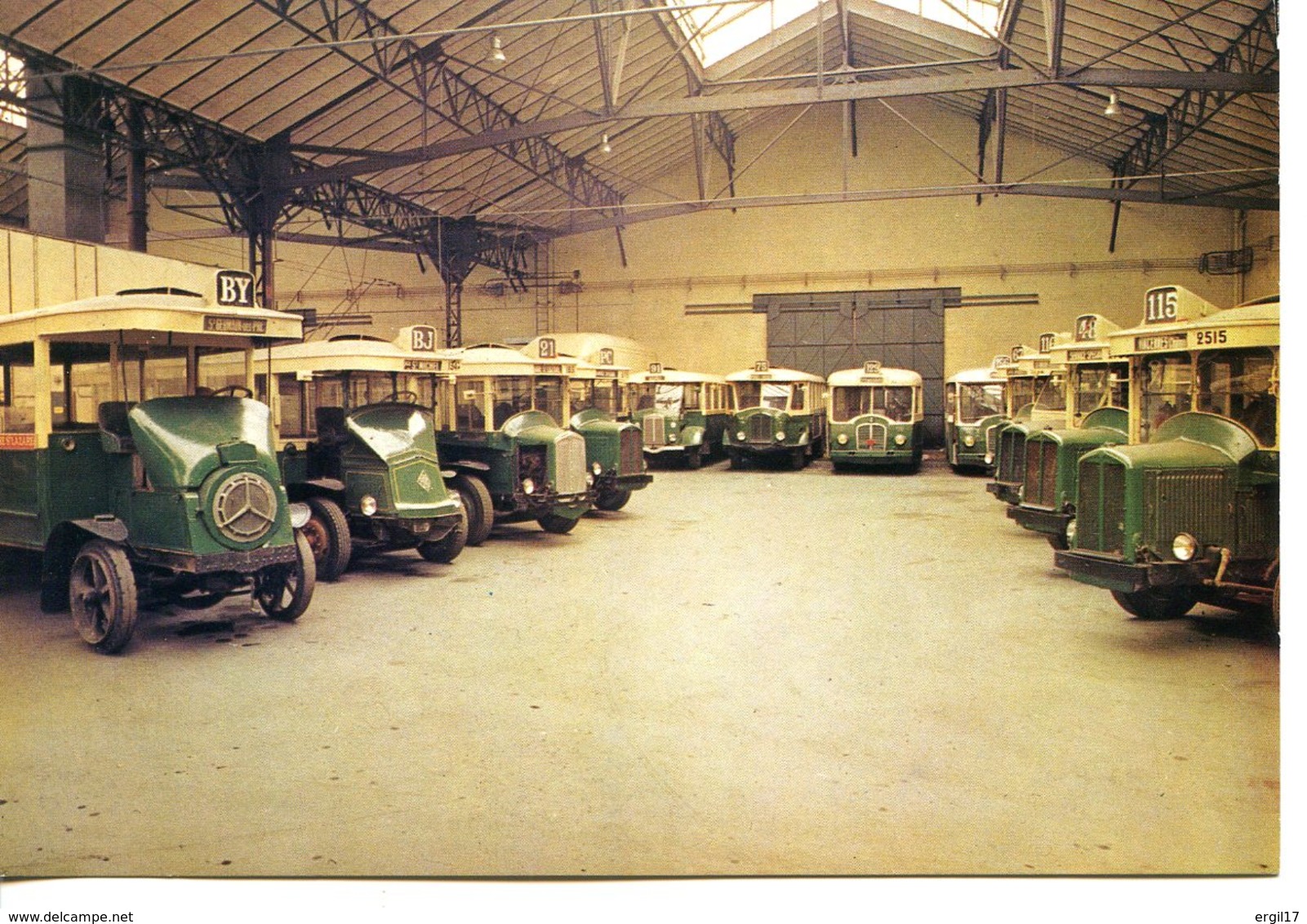 Autobus Parisiens - Tramways - Lot De 2 CPM Du Musée Des Transports De SAINT-MANDÉ - Bus & Autocars