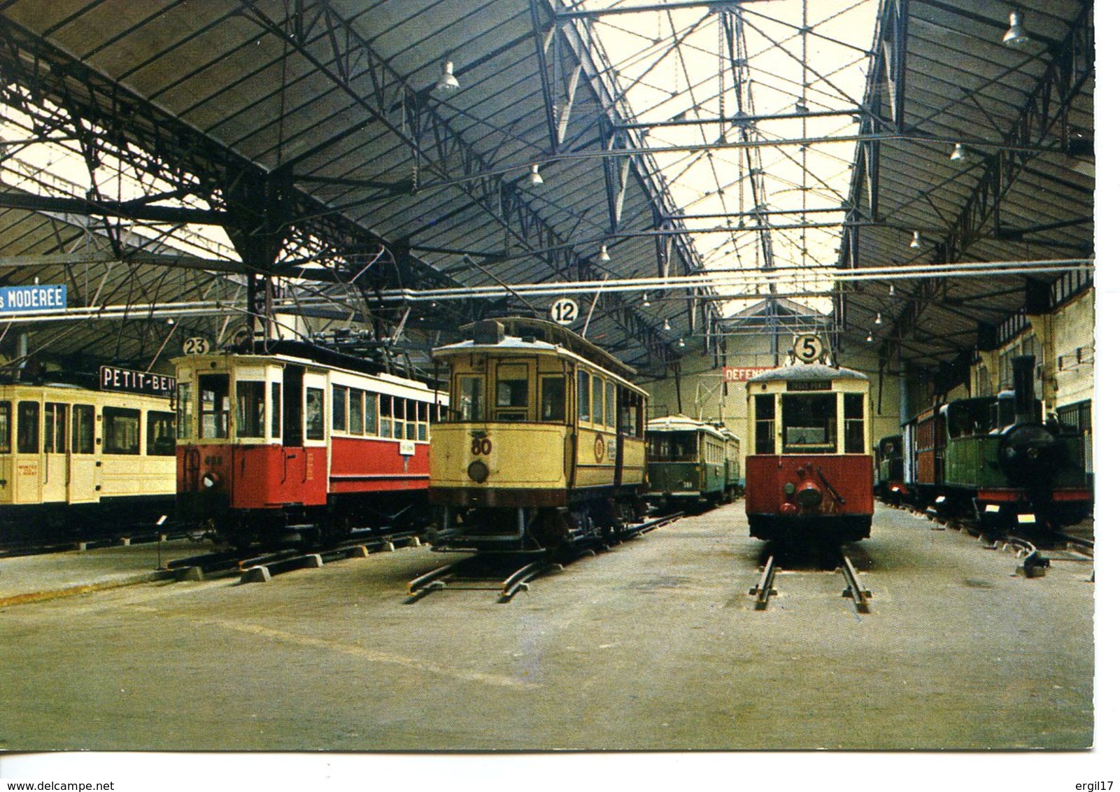 Autobus Parisiens - Tramways - Lot De 2 CPM Du Musée Des Transports De SAINT-MANDÉ - Bus & Autocars