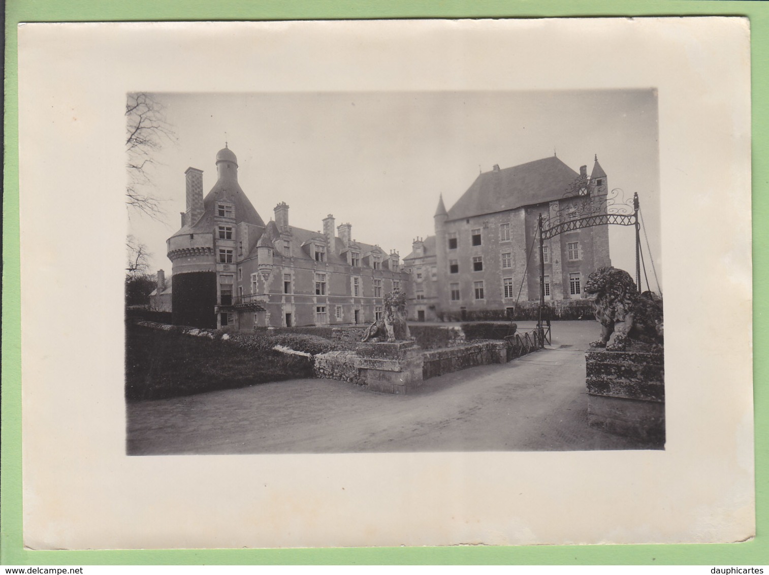 BONNES (86) : Le Château De Touffou. Photo Originale 13 X 18 Cm. 2 Scans. Fond Maurice Couvrat - Lieux