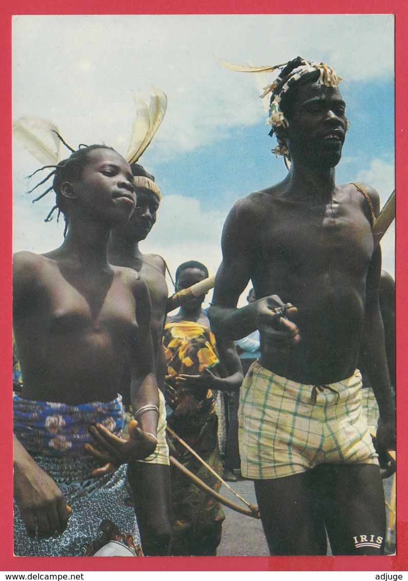 CPM*Congo - MBANZA NGUNGO - Danseurs Afrique Noire - SUP* 2 SCANS - Autres & Non Classés