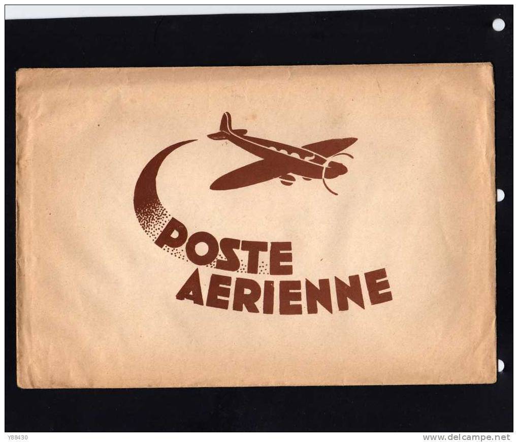 Pochette Pour Courrier - POSTE  AERIENNE . 5 Enveloppe Par Avion  Et  5 Feuilles De Papier Par Avion - Année  1940/50. - Matériel Et Accessoires