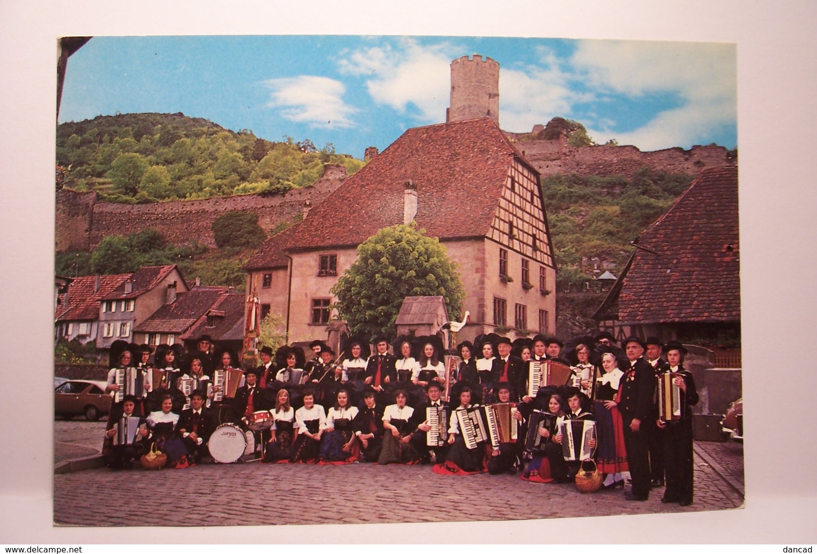 KAYSERSBERG   -  L'ACCORDEON-CLUB  Folklorique  " ECHO DU CHATEAU "       - ( Pas De Reflet Sur L'original ) - Kaysersberg