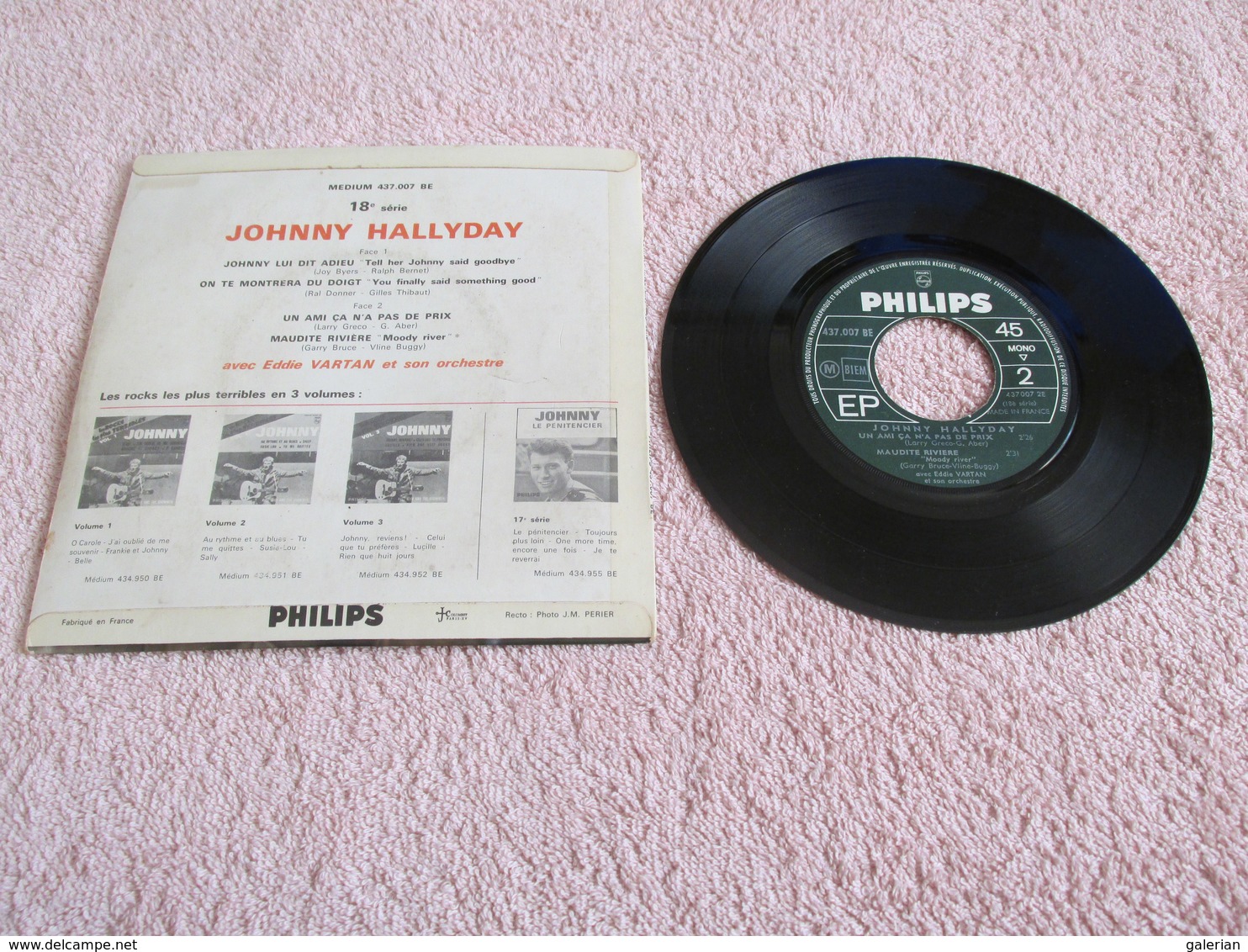 45 Tours 4 Titres : N° 437.007. - Johnny Lui Dit Adieu. - Johnny Hallyday. - Rock