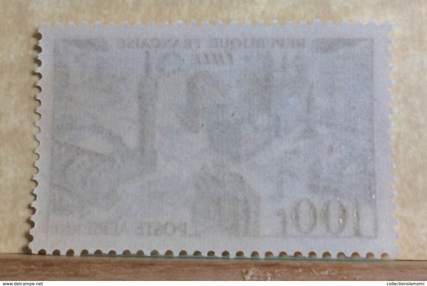 Poste Aérienne Lille - 1949( Neuf (Y&T N°24)(brun-violet) - Coté 1,50€ (Tous De Bonne Qualité Garantie) - 1927-1959 Nuovi