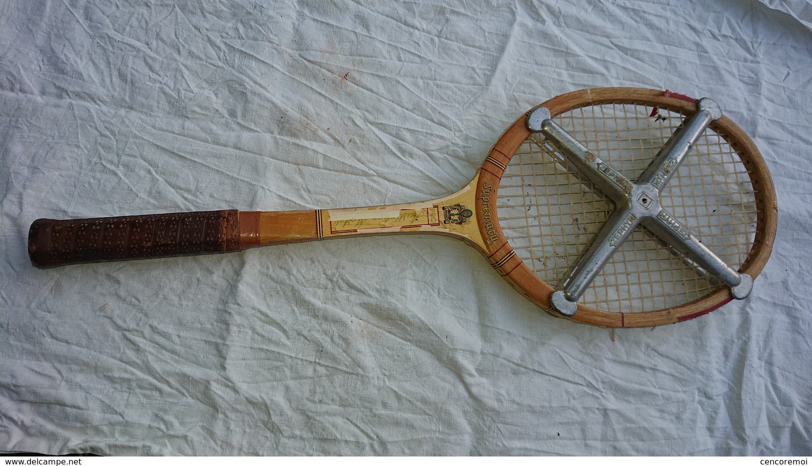 Raquette De Tennis Ancienne Supremacy Lamiot Pro Australian Model ( Sport ) - Other & Unclassified