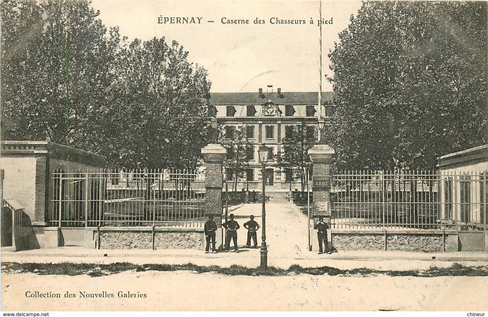 EPERNAY CASERNE DES CHASSEURS A PIED - Epernay