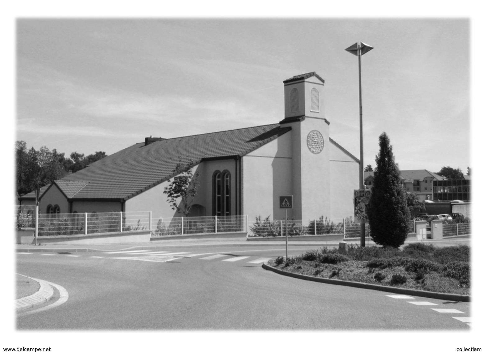 GEX - L'église De Jésus-Christ-des-Saints-des-derniers-jours - Gex