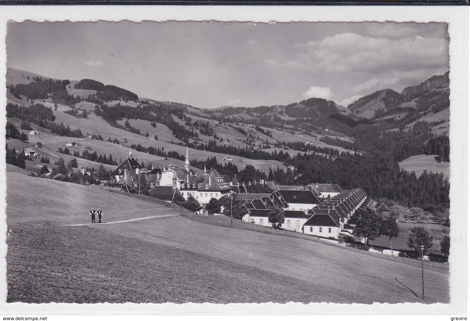 Cerniat, Chartreuse De La Valsainte. Vue D'ensemble. Deux Hommes - Cerniat 