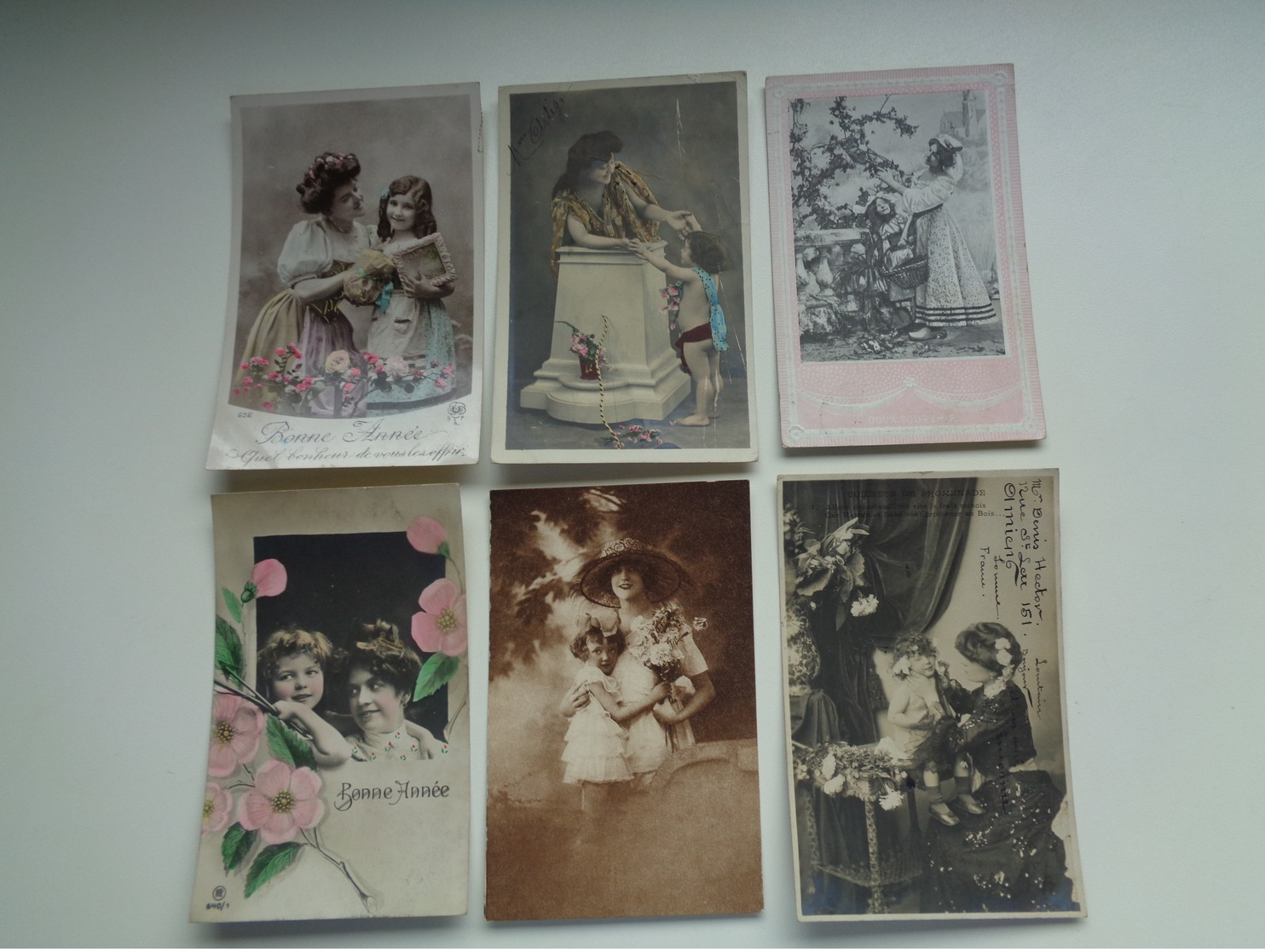 Beau Lot De 60 Cartes Postales De Fantaisie  Mère + Enfant      Mooi Lot Van 60 Postkaarten  Moeder + Kind - 60 Scans - 5 - 99 Cartes