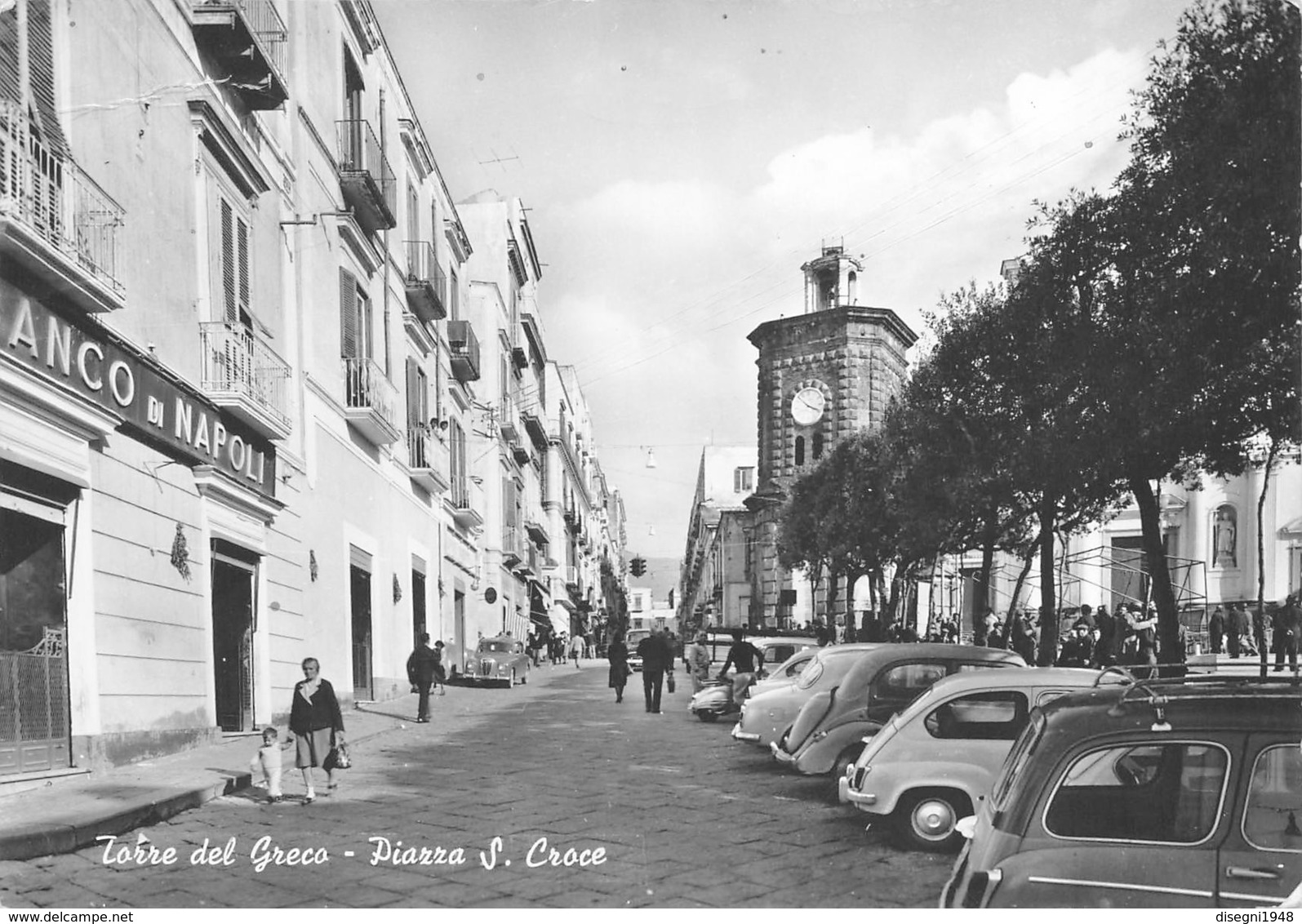 M08901 " TORRE DEL GRECO-PIAZZA S. CROCE "ANIMATA-AUTO ANNI '50  - CART. ILLUSTR. ORIG. SPED. 1962 - Torre Del Greco