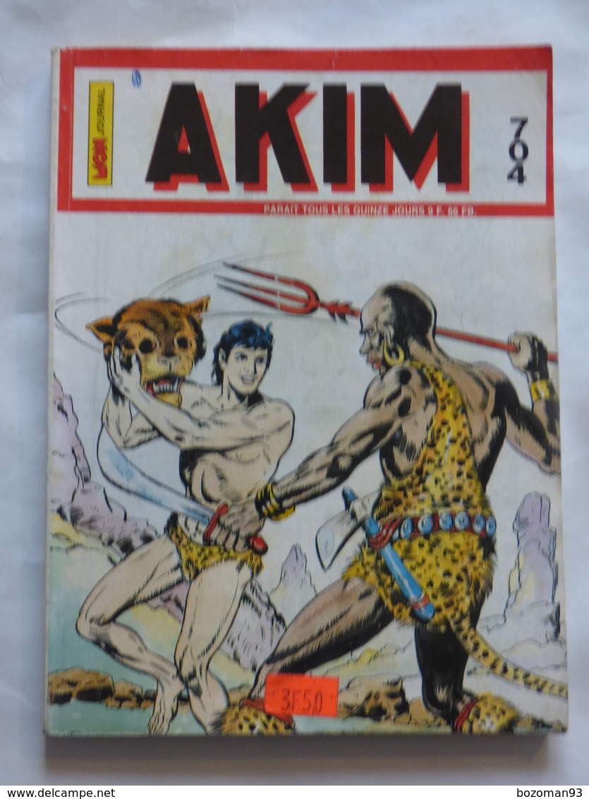 AKIM N° 704  TBE - Akim
