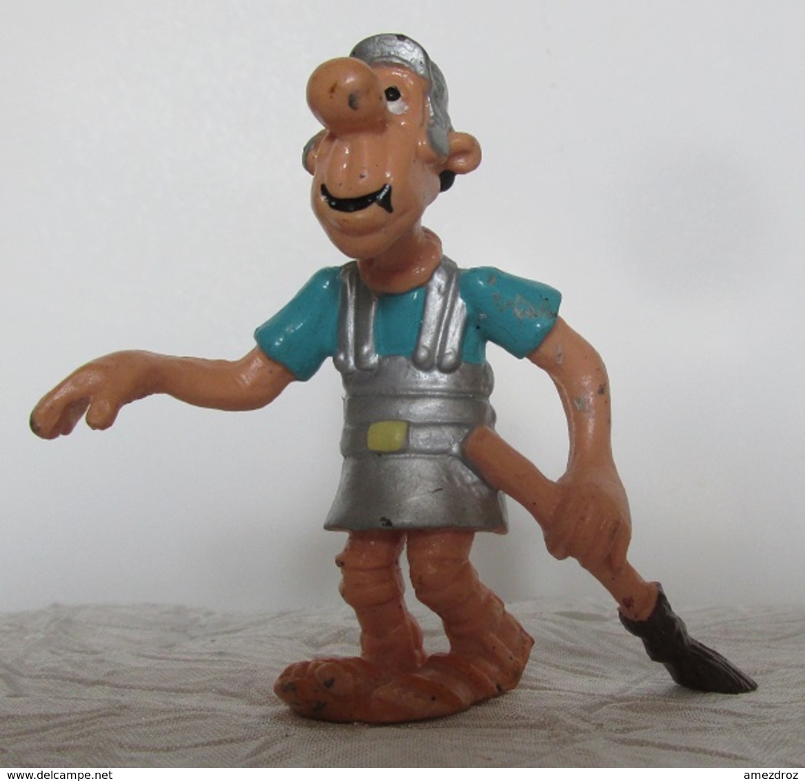 Collection Astérix Bully 1990 Légionnaire Romain Avec Balai 7 Cm (5) - Figurines En Plástico