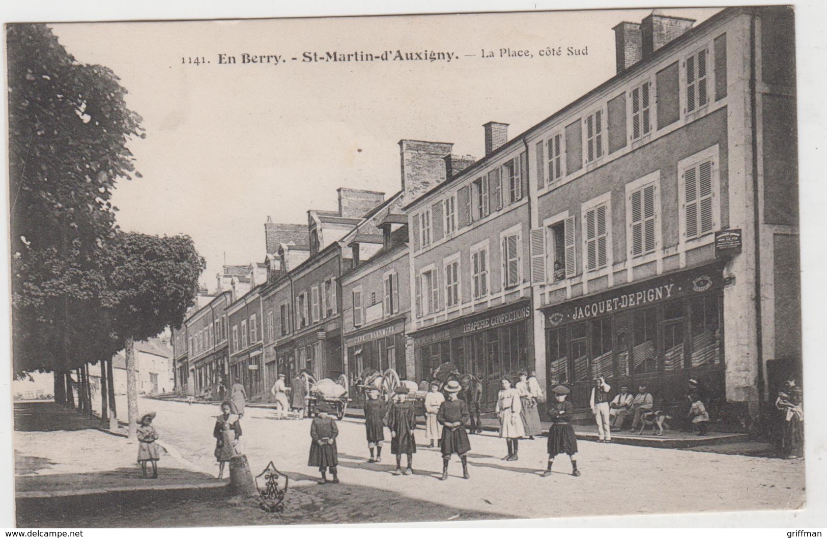 SAINT MARTIN D'AUXIGNY LA PLACE COTE SUD TBE - Autres & Non Classés