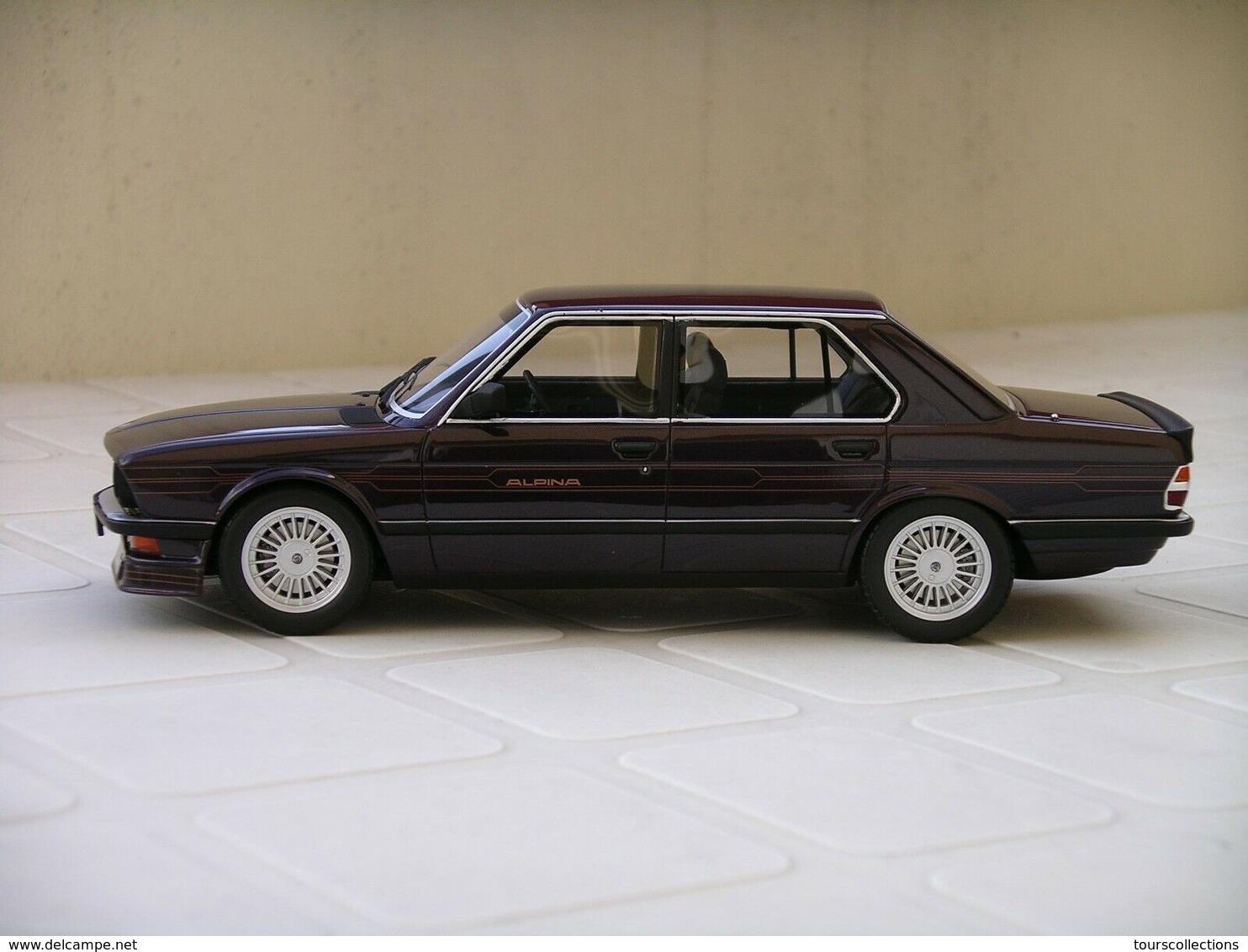 BMW E28 Alpina B7 Turbo Violet , Voiture Miniature OTTO (de Marque Ottomobile) échelle 1:18 En BOITE 1/18 - Autres & Non Classés