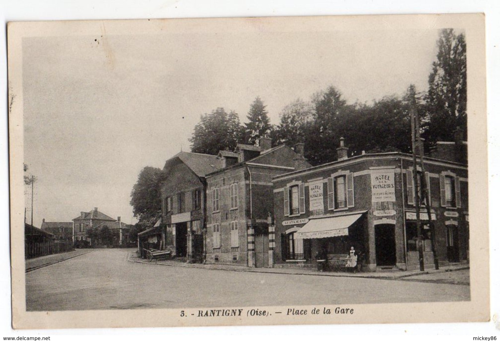 RANTIGNY--1936-- Place De La Gare ( Hôtel Des Voyageurs,petite Animation)...... à Saisir - Rantigny